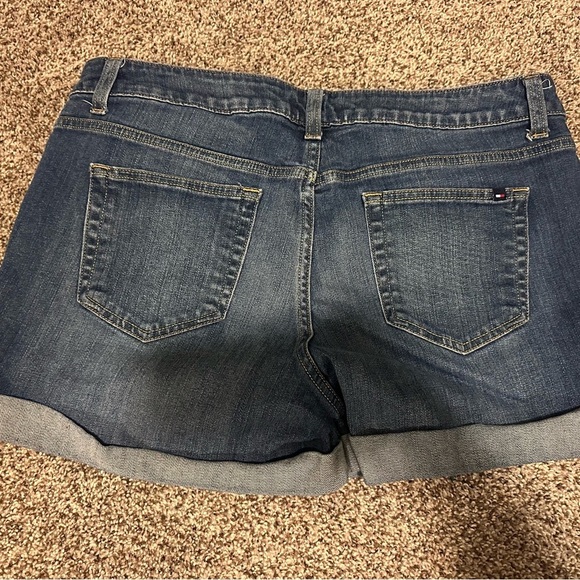 Tommy Hilfiger Jean Shorts Medium Blue Cut-Off Style - Picture 4 of 7